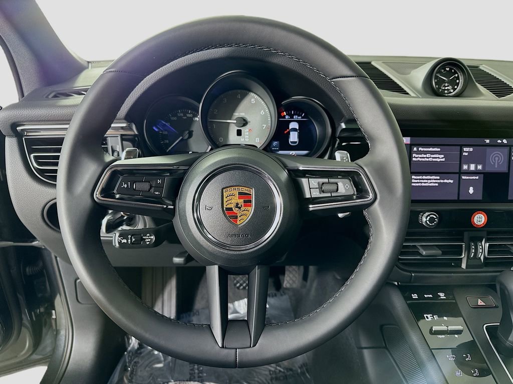 New 2026 Porsche Macan S image 12