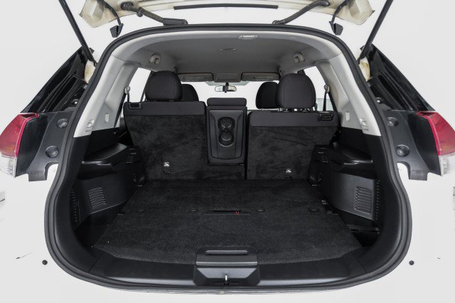 Used 2017 Nissan Rogue S FWD image 40