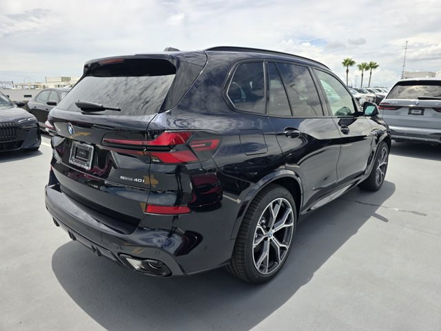 New 2026 BMW X5 sDrive40i w/ M Sport Package RWD image 3