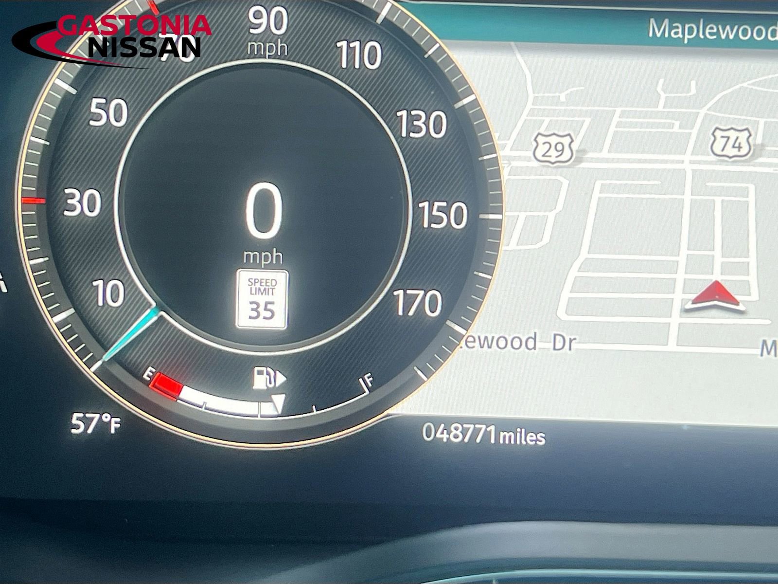 Used 2024 Jaguar F-PACE R-Dynamic S image 15