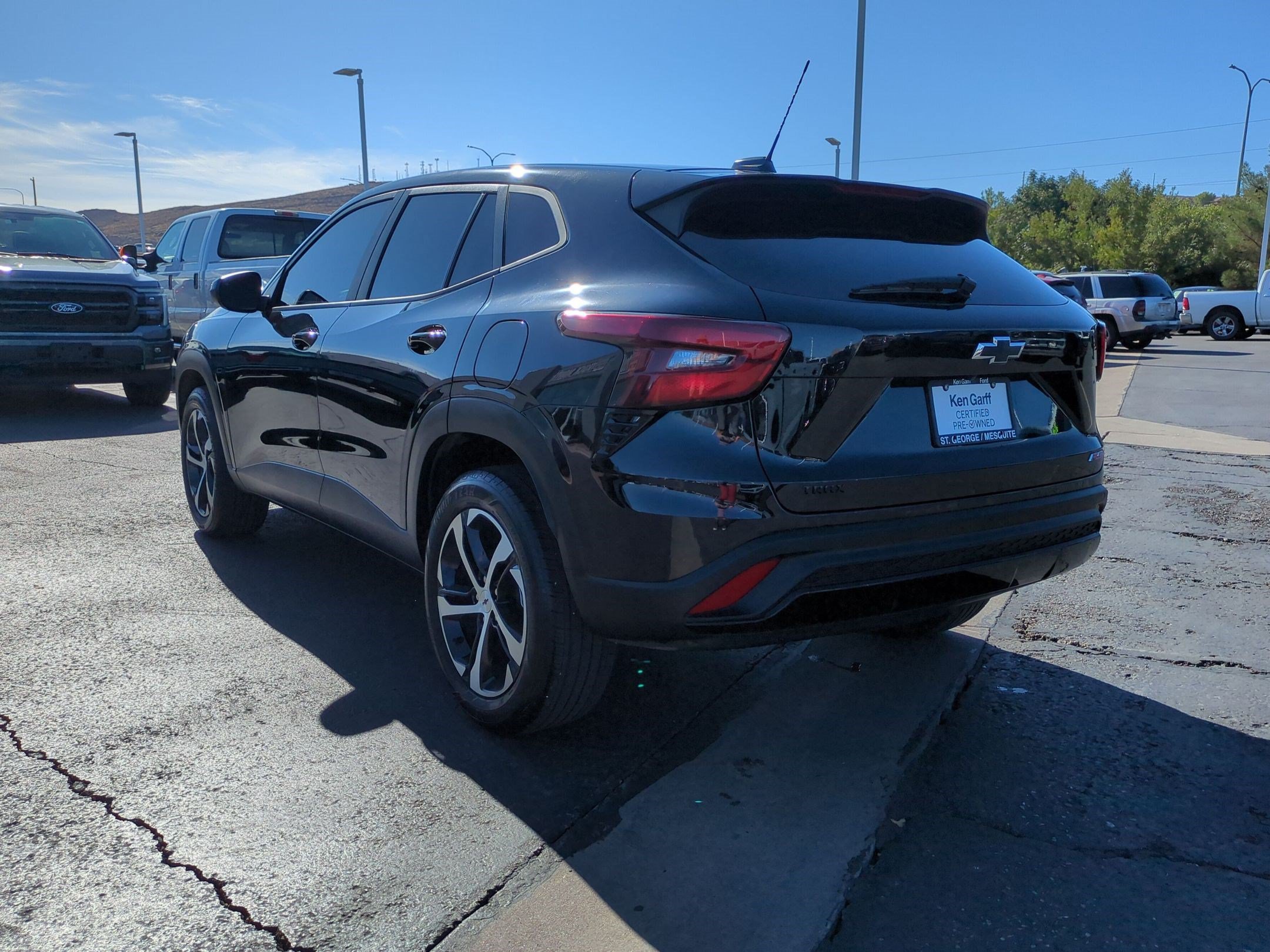 Used 2024 Chevrolet Trax RS w/ Driver Confidence Package FWD image 5