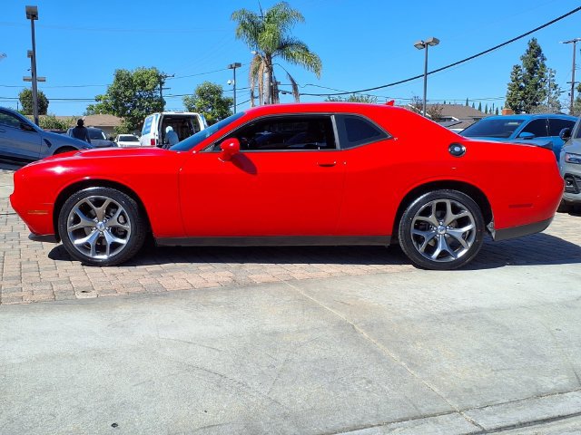 Used 2017 Dodge Challenger SXT Plus RWD image 3