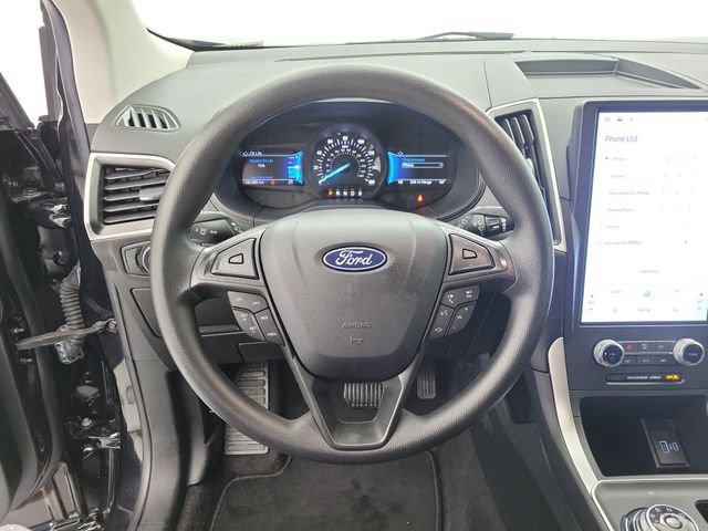 Used 2024 Ford Edge SE w/ Black Appearance Package AWD/4WD image 21
