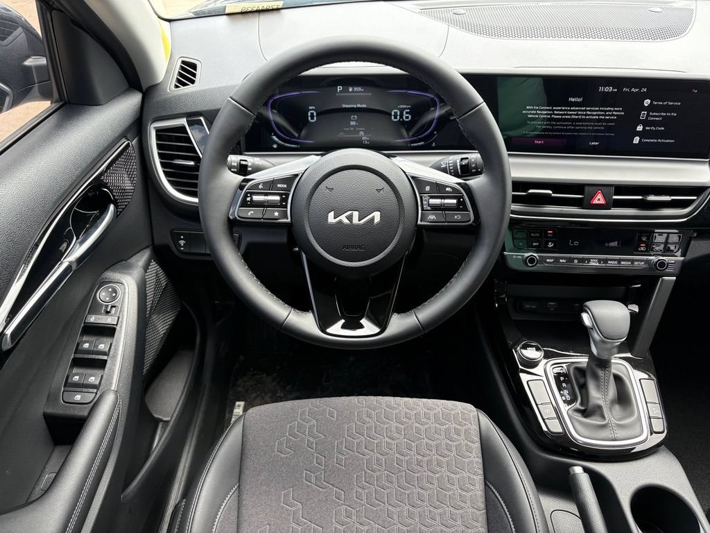 New 2026 Kia Seltos S FWD image 17