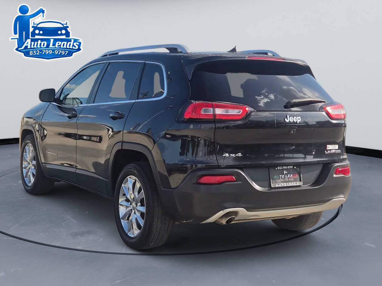Used 2014 Jeep Cherokee Limited AWD/4WD image 6