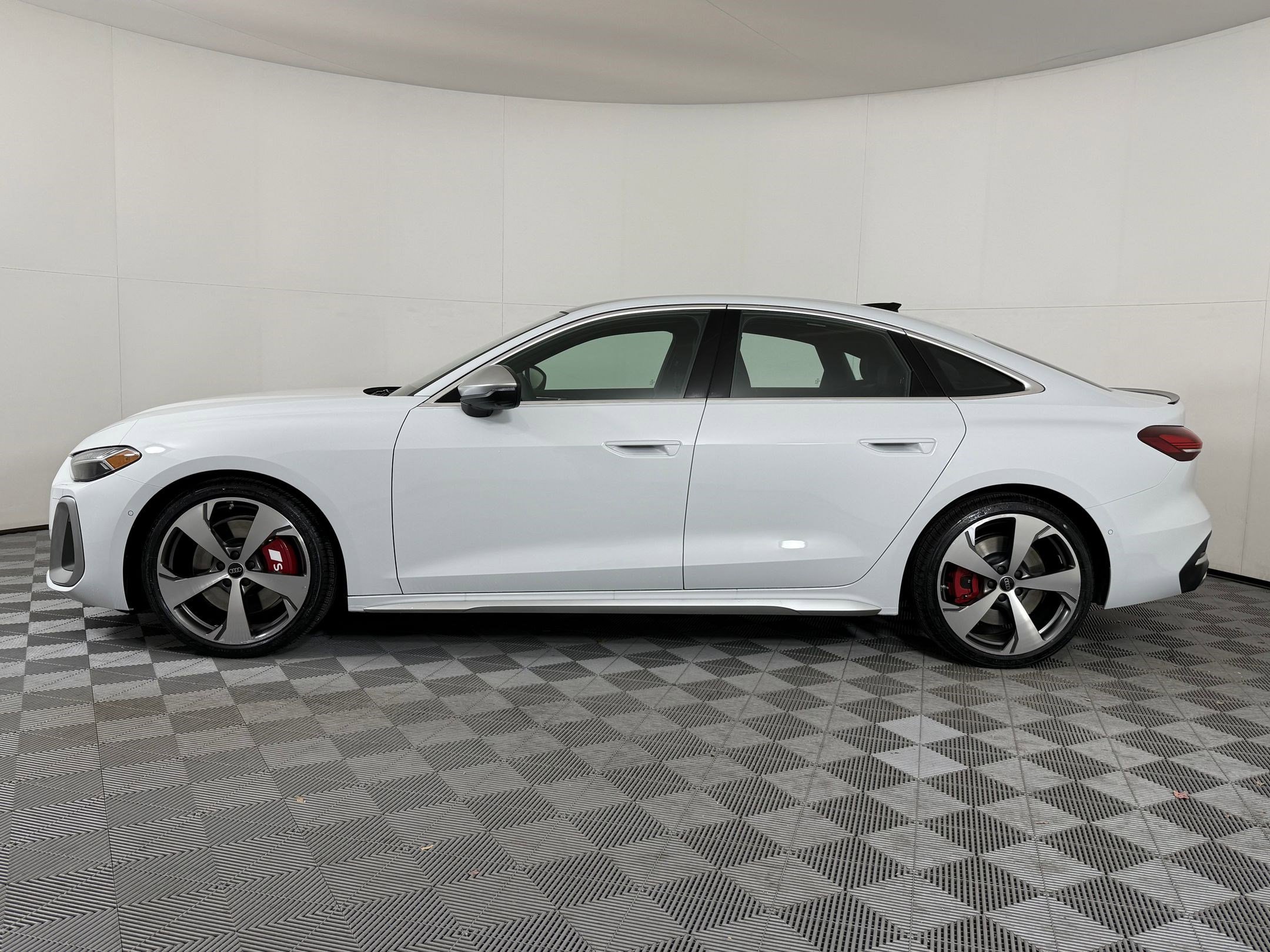 New 2025 Audi S5 Premium Plus AWD/4WD image 2