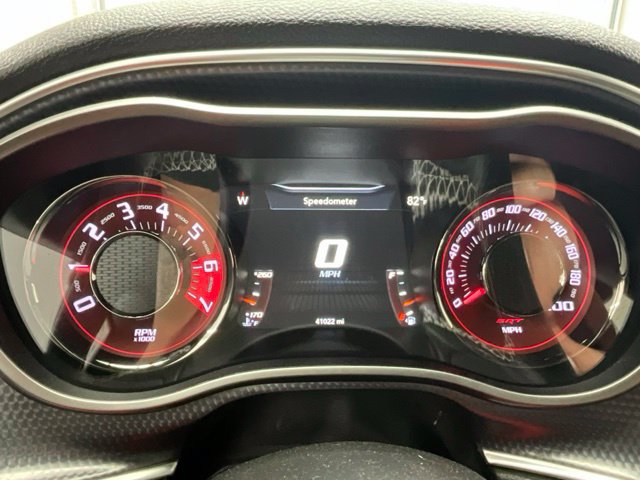 Used 2016 Dodge Challenger SRT Hellcat RWD image 8