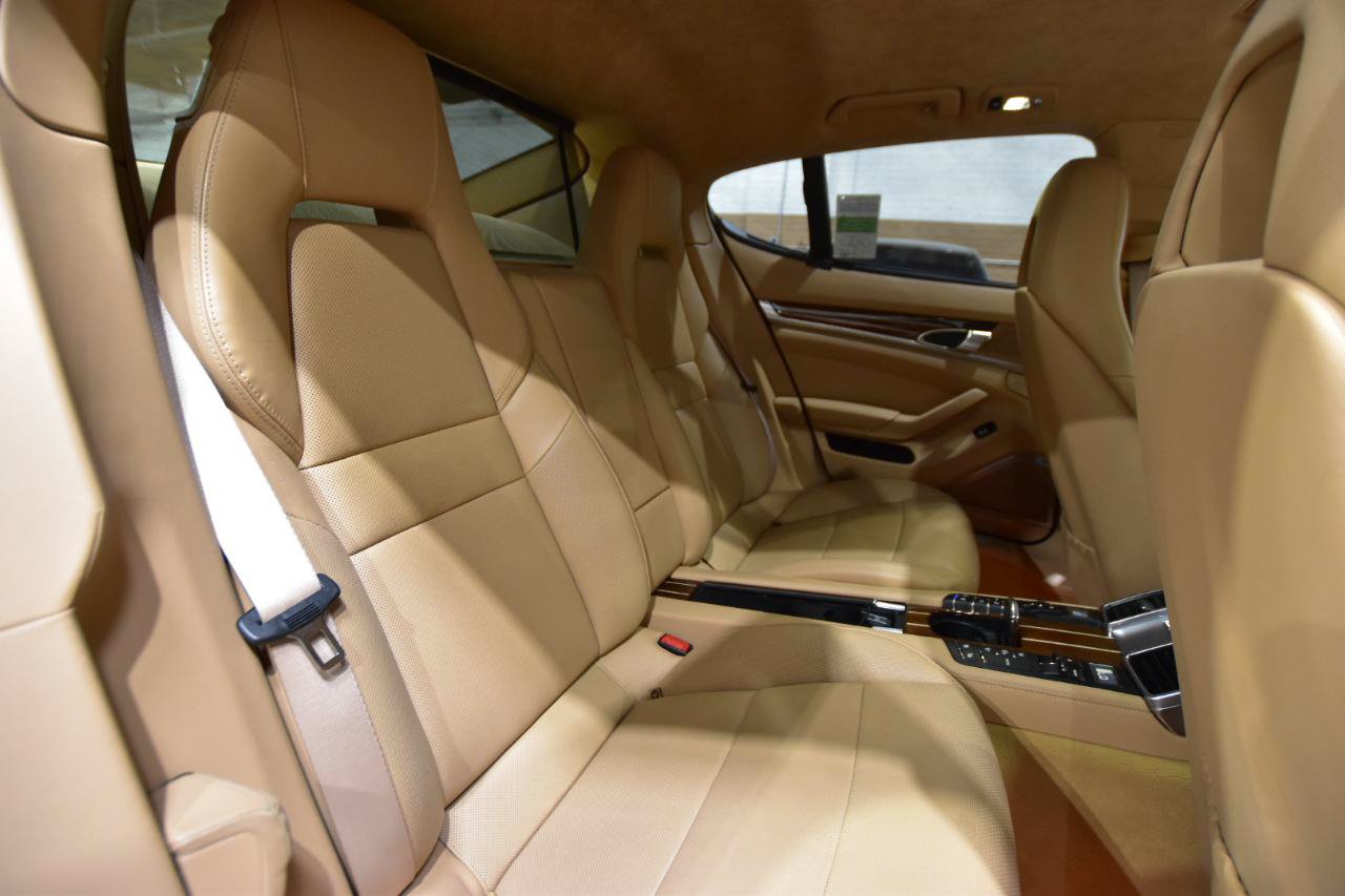 Used 2010 Porsche Panamera Turbo AWD/4WD image 57