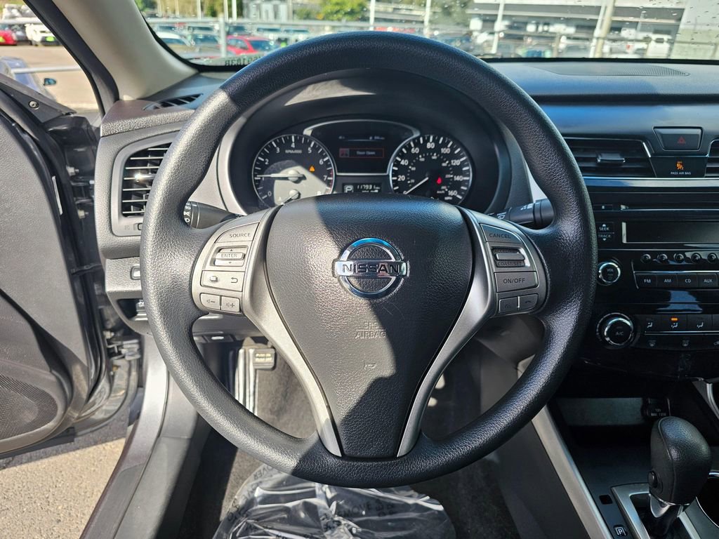 Used 2015 Nissan Altima 2.5 S w/ Power Driver Seat Package image 24