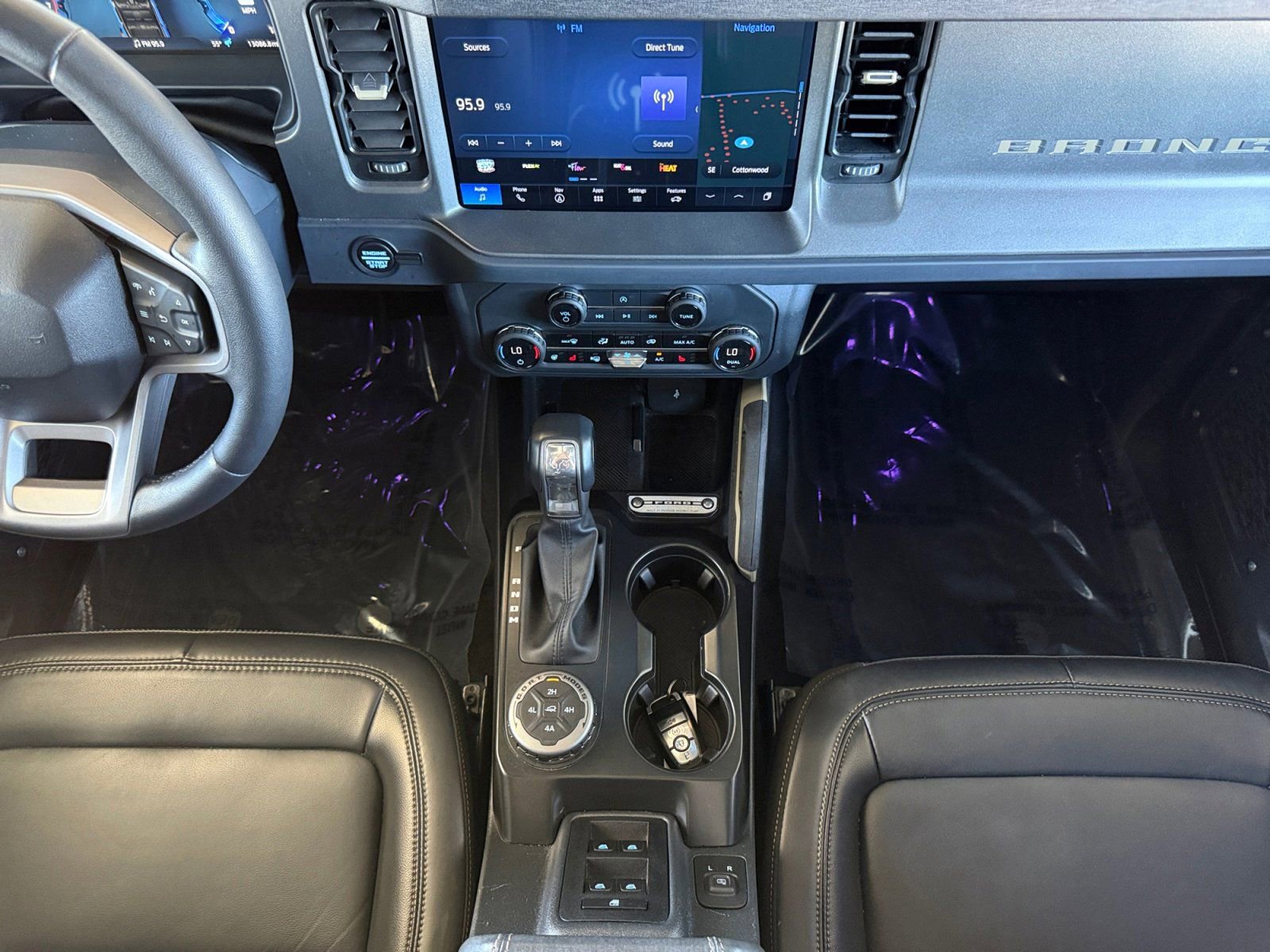 Used 2025 Ford Bronco Badlands AWD/4WD image 15