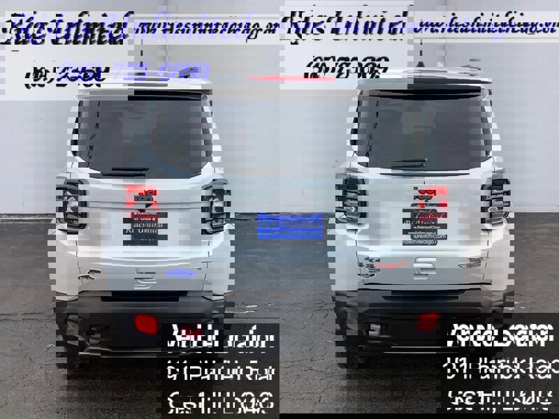 Used 2018 Jeep Renegade Trailhawk AWD/4WD image 6