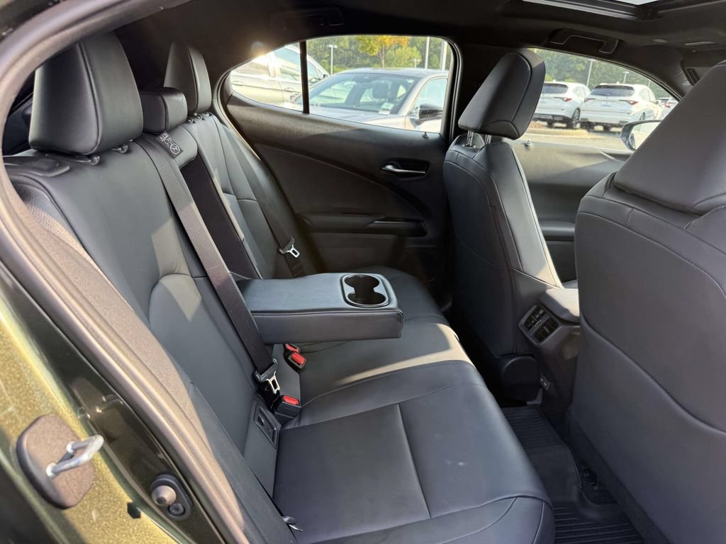 Used 2025 Lexus UX 300h AWD w/ Accessory Package (Z1) image 16