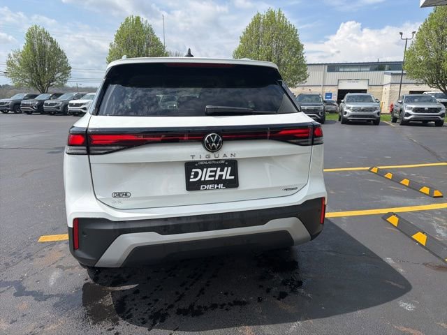 New 2026 Volkswagen Tiguan SE image 5