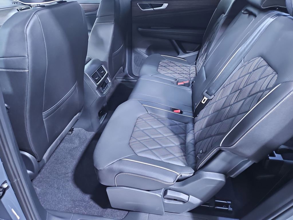 New 2026 Volkswagen Atlas SEL Premium R-Line image 25