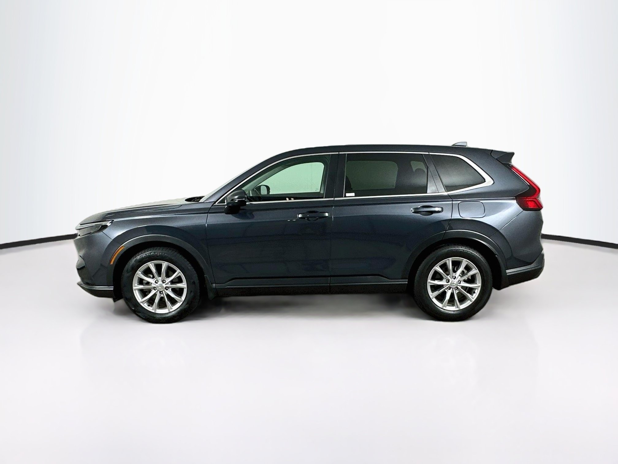 Used 2025 Honda CR-V EX image 4