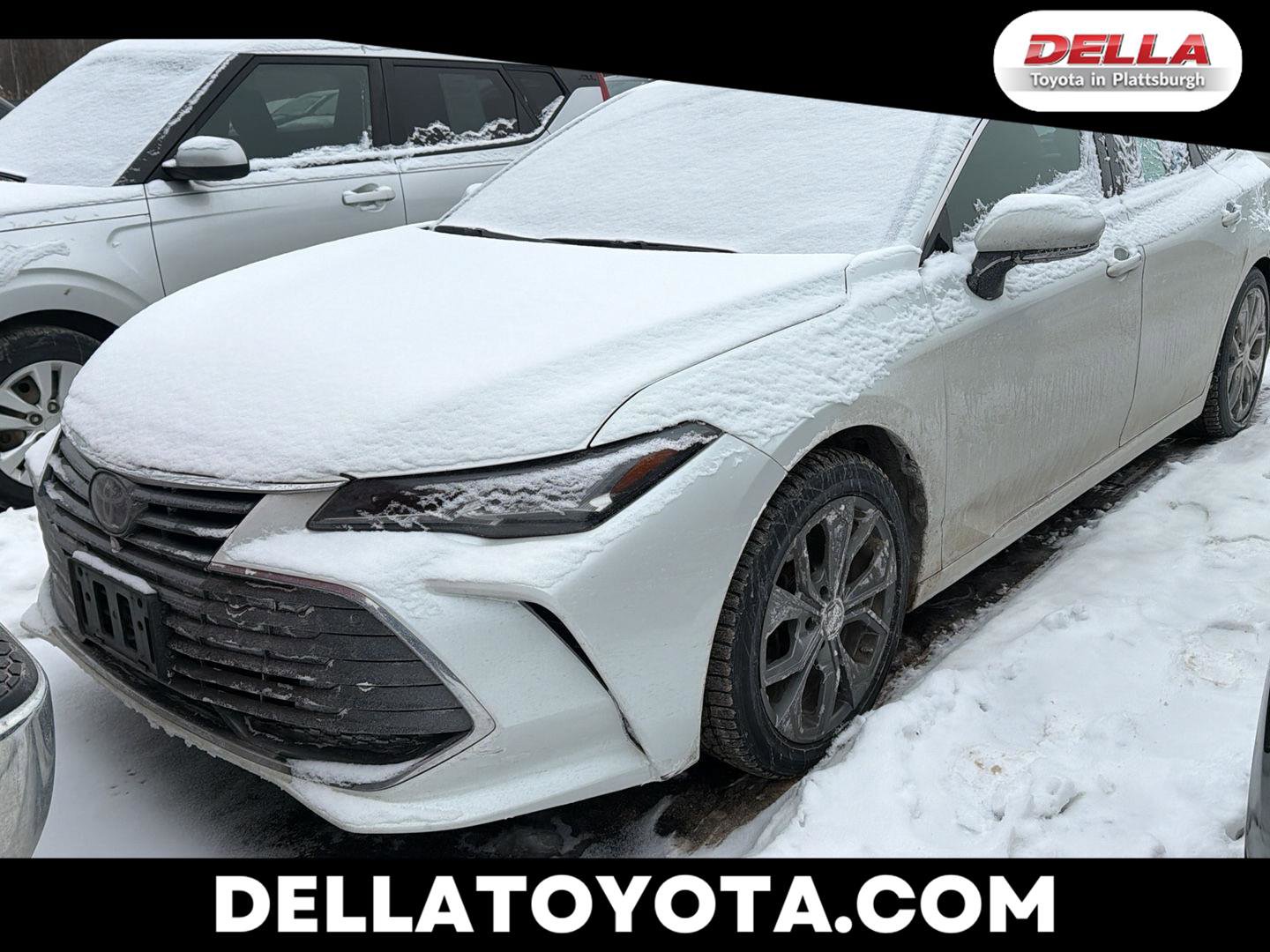 Used 2020 Toyota Avalon Limited image 1