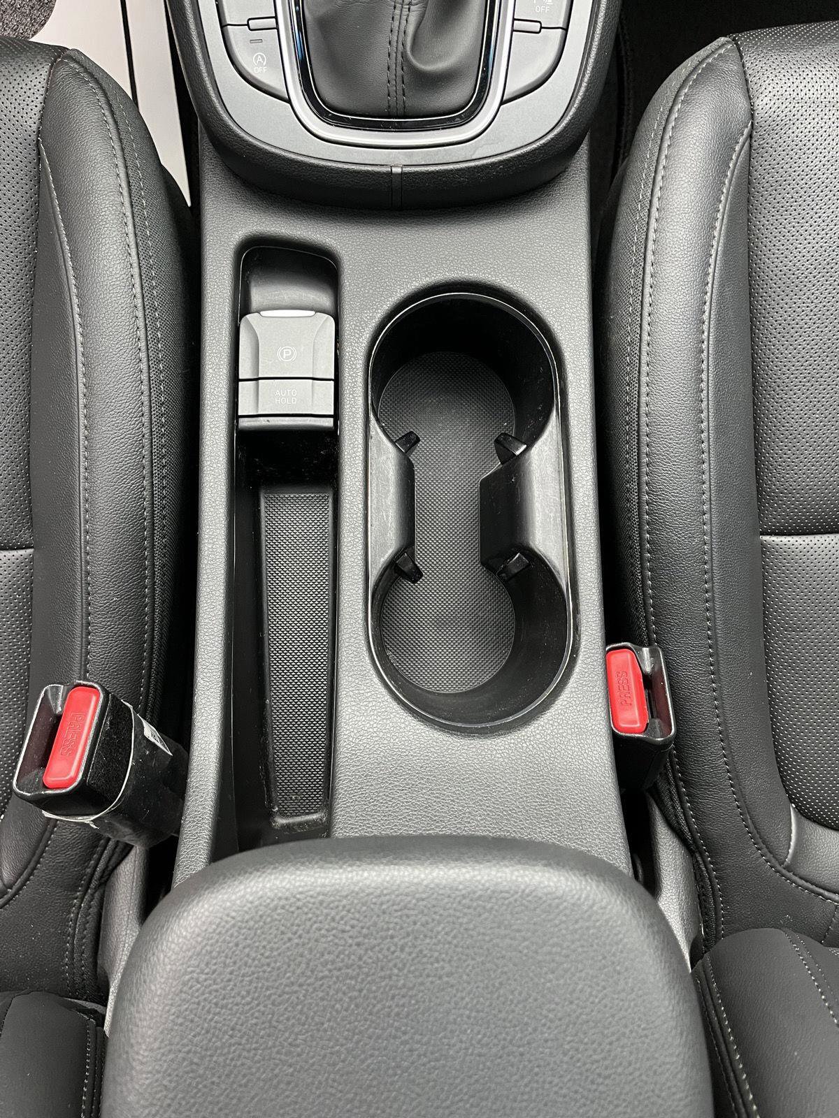 Used 2022 Hyundai Kona Limited w/ Cargo Package image 21