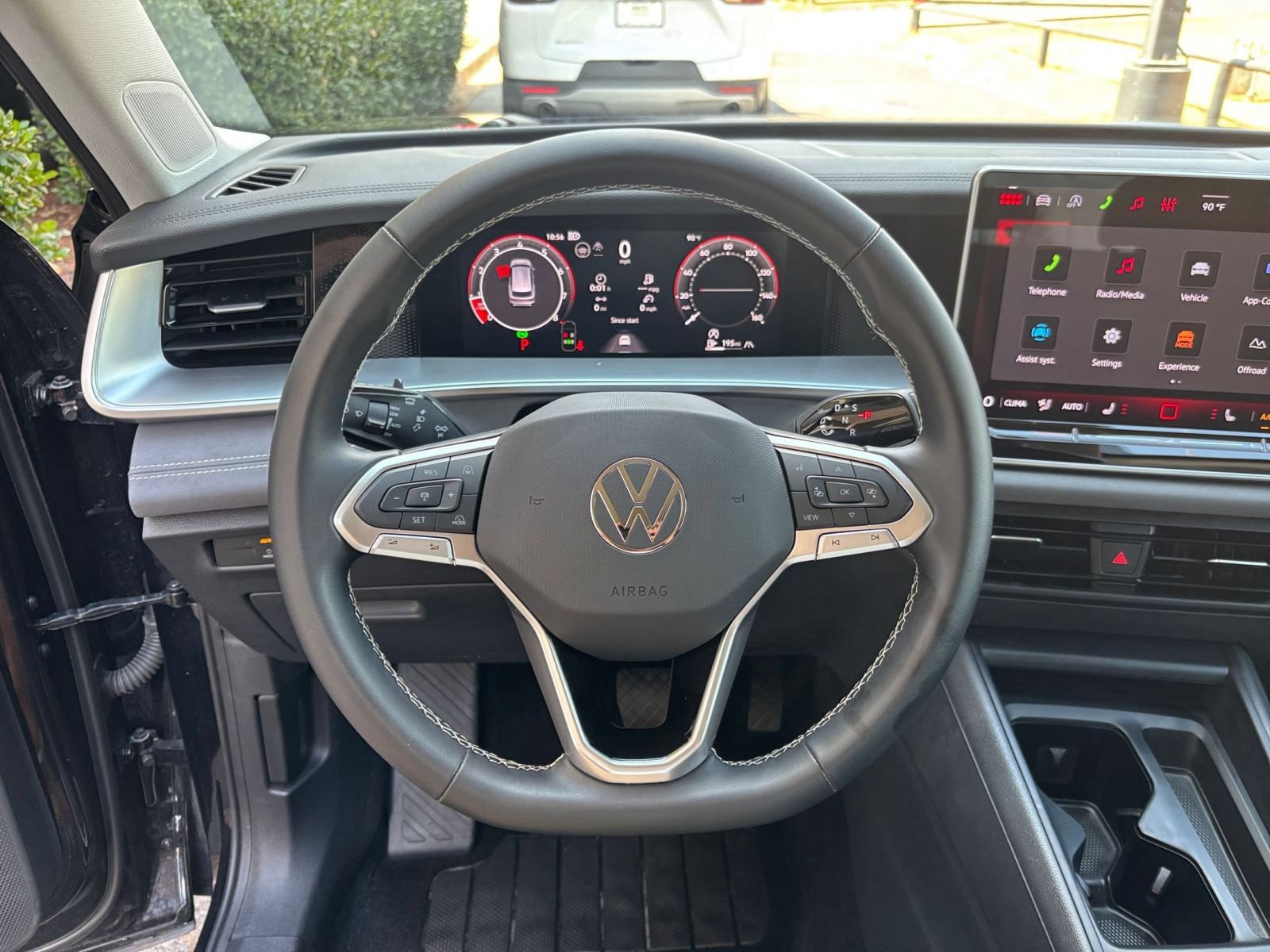 Used 2026 Volkswagen Tiguan SE AWD/4WD image 29