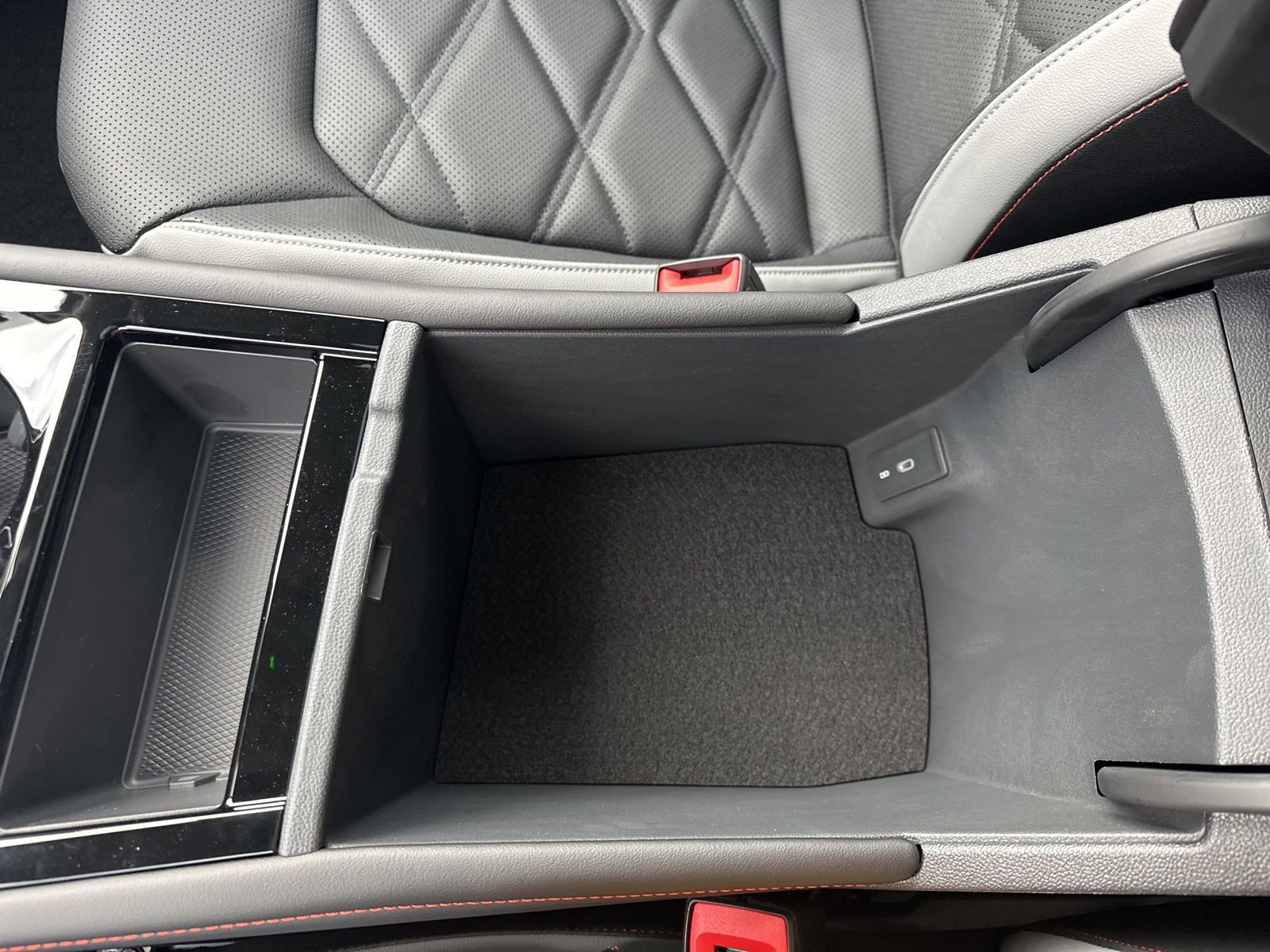 New 2026 Volkswagen Atlas Peak Edition image 28