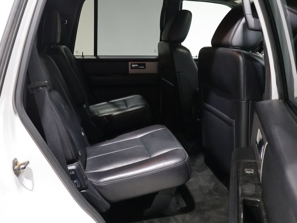 Used 2016 Ford Expedition Limited AWD/4WD image 23