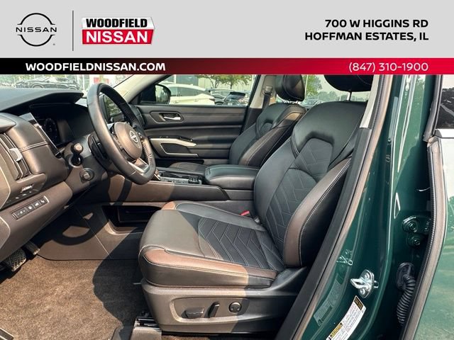 Certified 2024 Nissan Pathfinder Platinum w/ Lighting Package (N93) AWD/4WD image 24