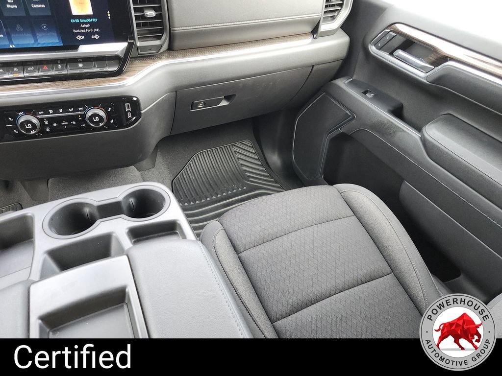Used 2023 Chevrolet Silverado 1500 LT AWD/4WD image 19