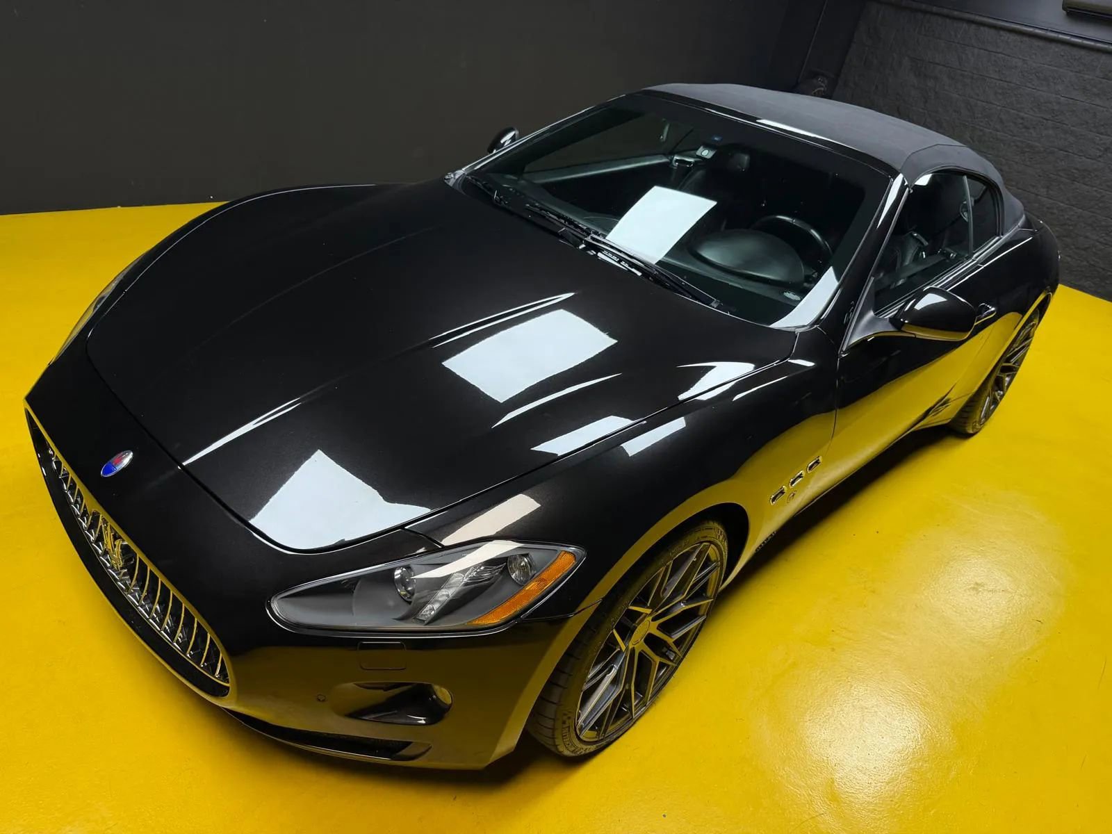 Used 2013 Maserati GranTurismo Convertible RWD image 42