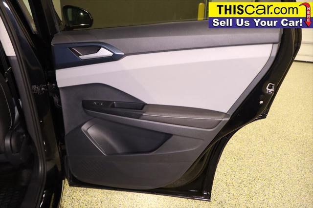 Used 2024 Volkswagen Taos SE FWD image 35