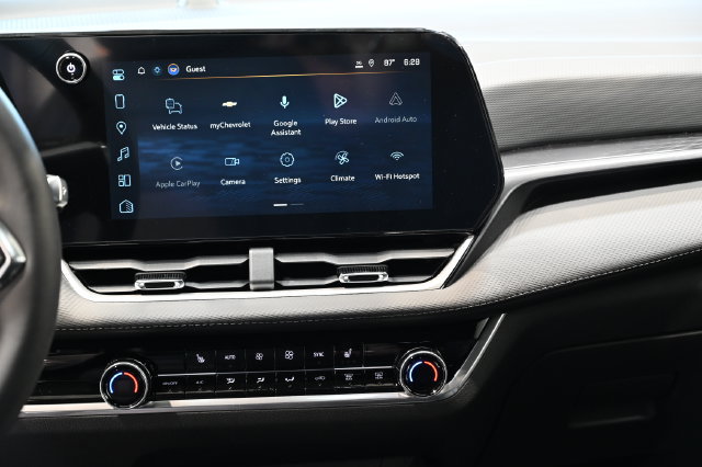 New 2027 Chevrolet Equinox LT w/ Convenience Package II AWD/4WD image 14