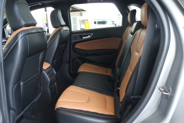 Used 2024 Ford Edge Titanium w/ Titanium Elite Package AWD/4WD image 14