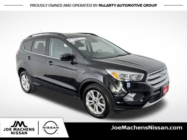 Used 2018 Ford Escape SE w/ Ford Safe & Smart Package FWD 360° Tour
