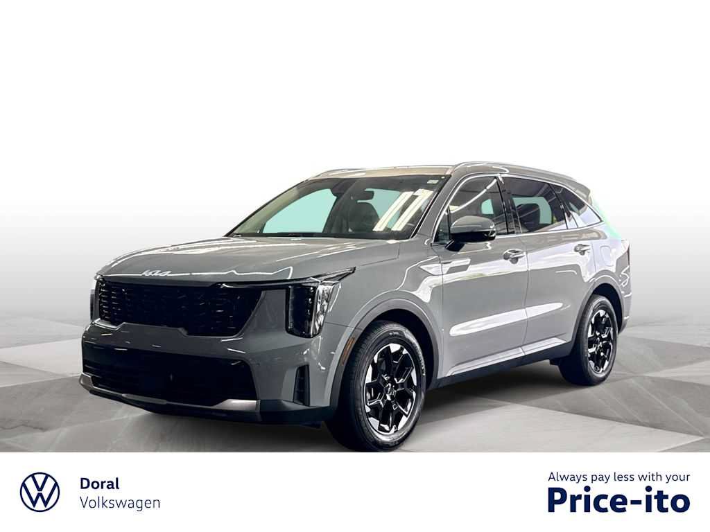 Used 2025 Kia Sorento S