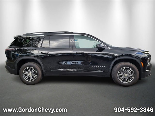New 2025 Chevrolet Traverse LT w/ Driver Confidence Package image 6