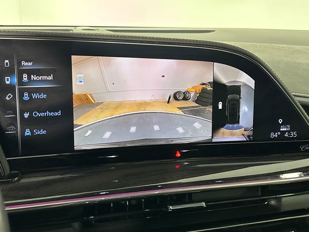 Used 2023 Cadillac Escalade ESV Premium Luxury image 21