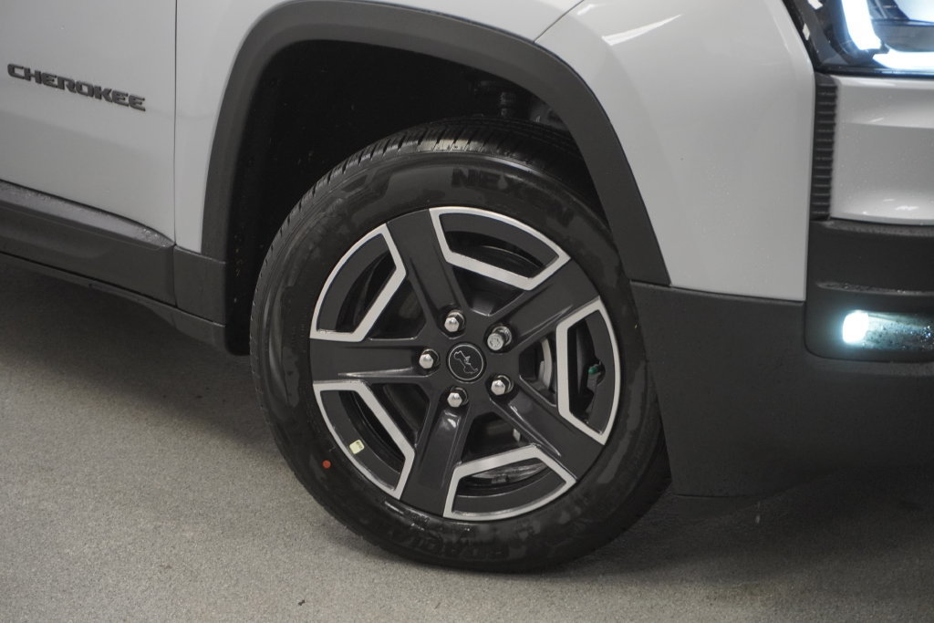 New 2026 Jeep Cherokee Limited AWD/4WD image 4