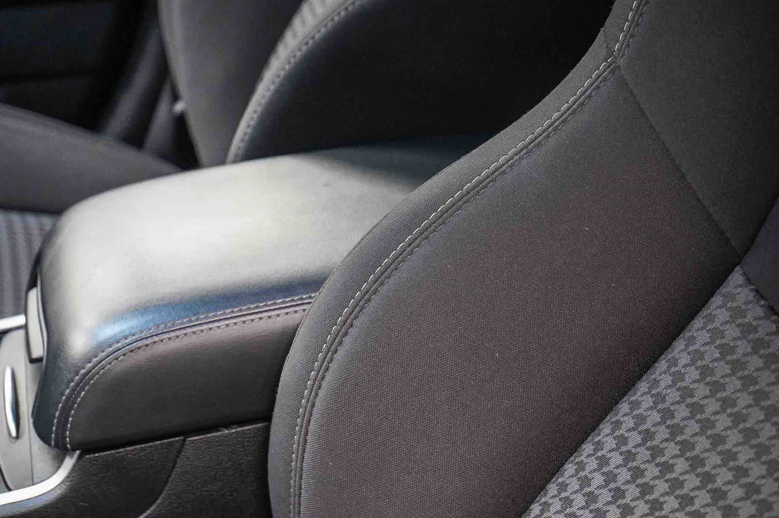 Used 2023 Dodge Charger Scat Pack w/ Harman/Kardon Audio Group RWD image 19