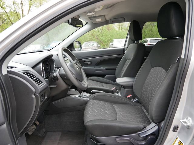 Used 2024 Mitsubishi Outlander Sport ES AWD/4WD image 14