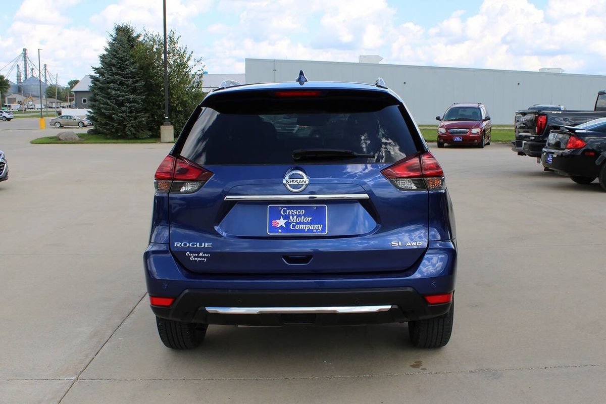 Used 2019 Nissan Rogue SL w/ Premium Package AWD/4WD image 6
