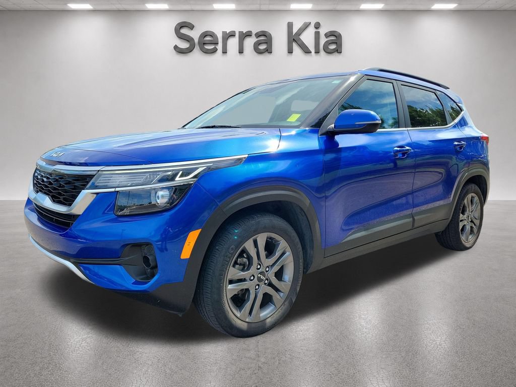 Used 2023 Kia Seltos S w/ Navigation Package FWD image 1