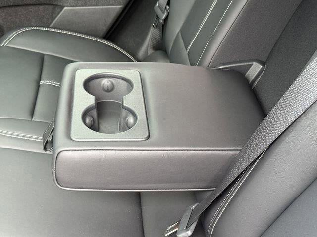 New 2025 Cadillac Optiq Sport 1 image 38