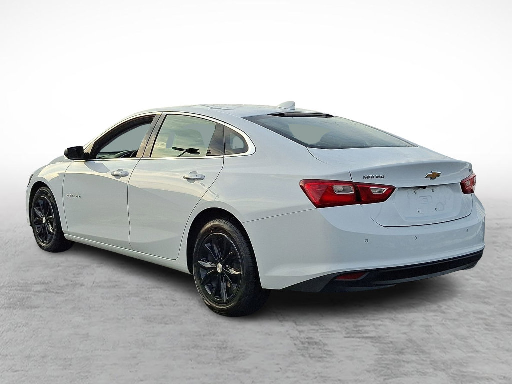 Used 2024 Chevrolet Malibu LT image 3
