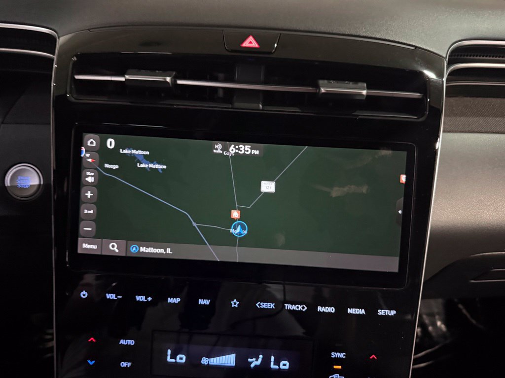Used 2022 Hyundai Santa Cruz Limited AWD/4WD image 3