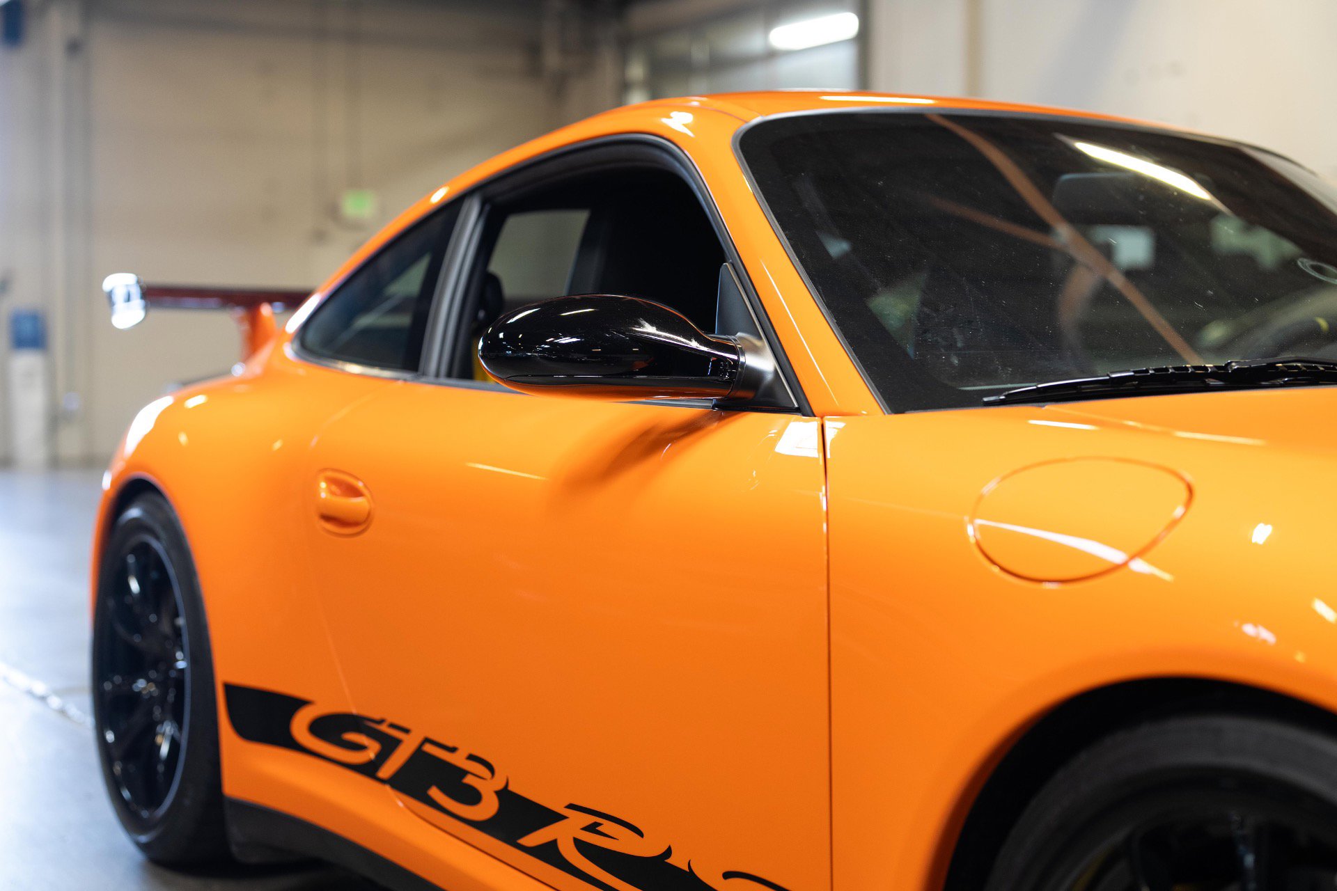Used 2007 Porsche 911 GT3 RS RWD image 21