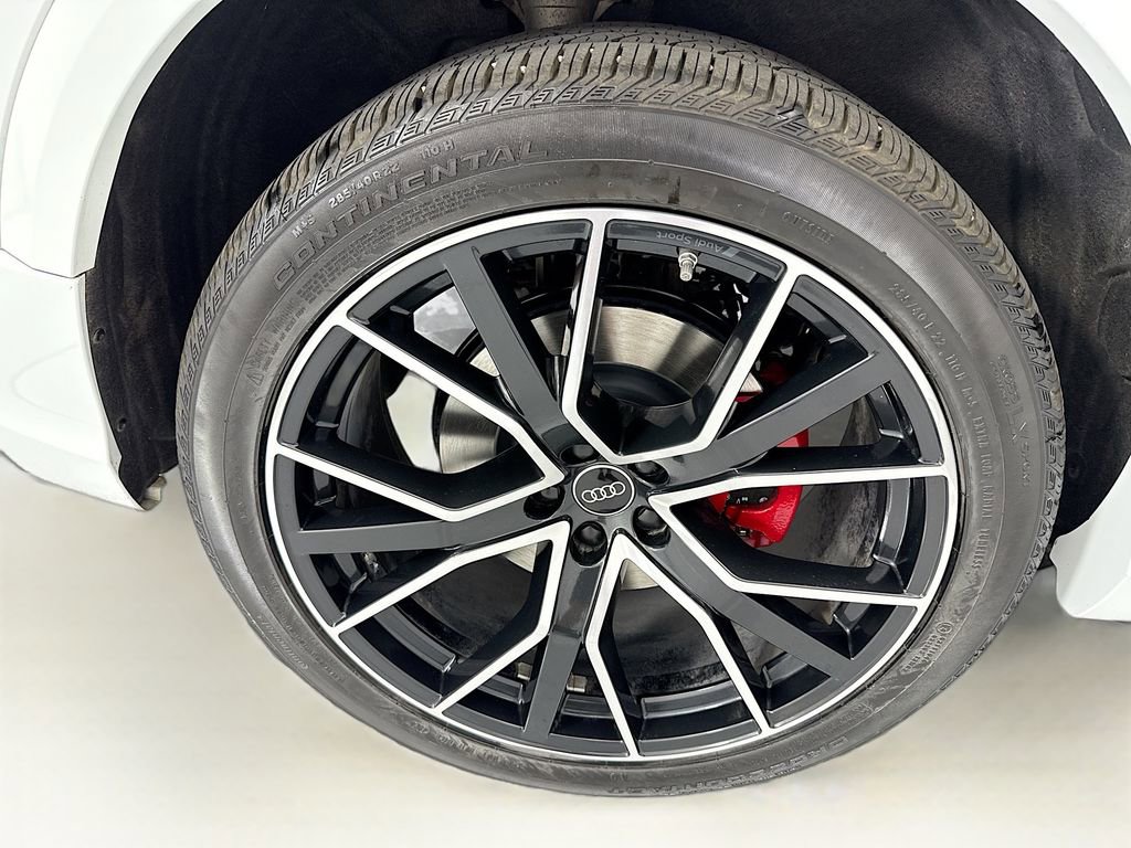Used 2023 Audi Q8 Premium Plus image 32