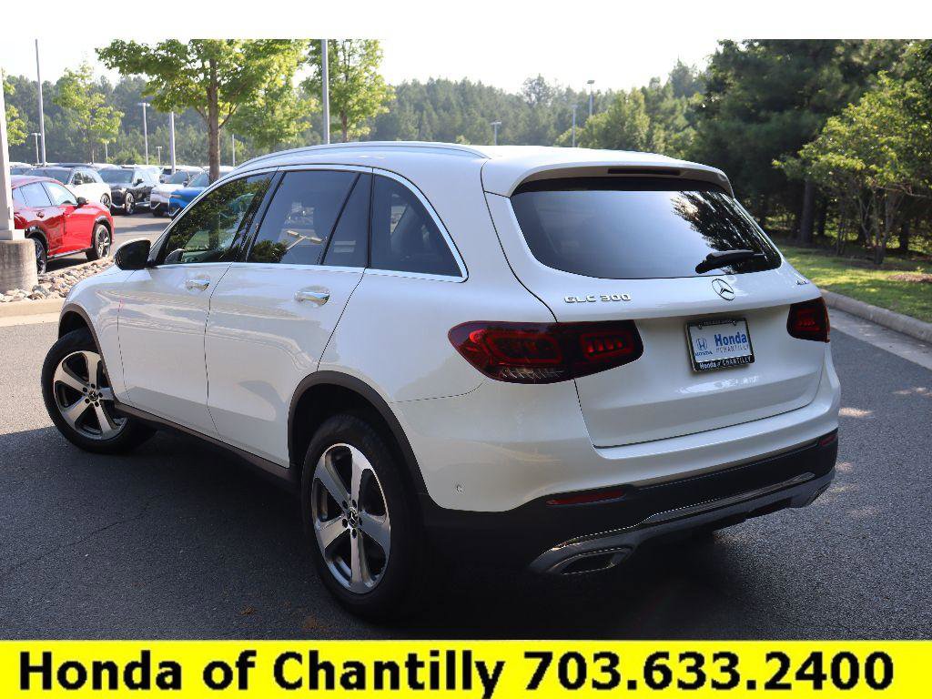 Used 2022 Mercedes-Benz GLC 300 4MATIC image 5