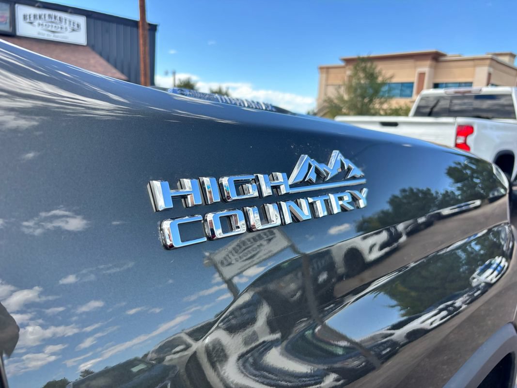 Used 2023 Chevrolet Silverado 3500 High Country AWD/4WD image 24