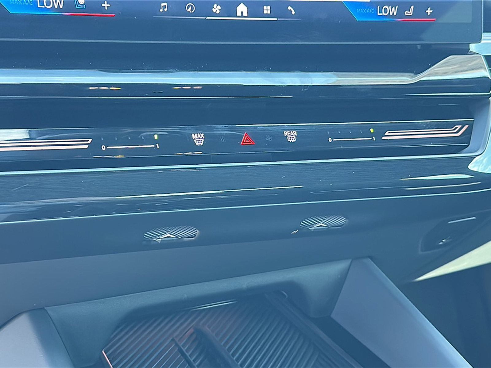 Certified 2024 BMW 530i w/ M Sport Package image 34