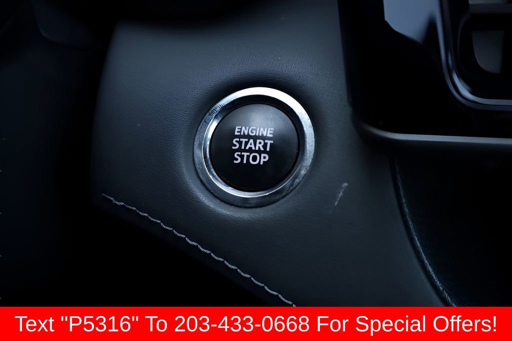 Used 2023 Toyota Highlander XLE AWD/4WD image 37