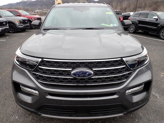 Certified 2023 Ford Explorer XLT w/ Equipment Group 202A image 11
