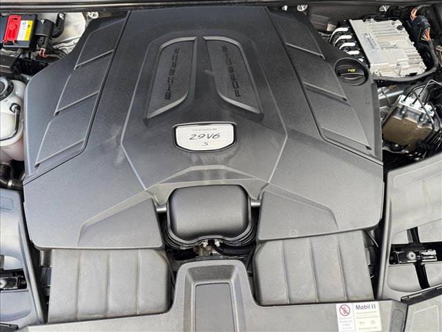 Used 2020 Porsche Cayenne S AWD/4WD image 25
